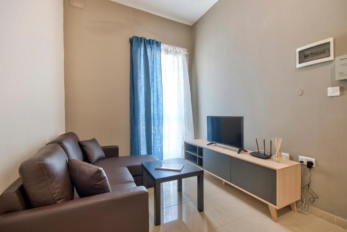 Urbanstays - Gzira 1 Bedroom Apartments By Shortletsmalta Exteriör bild